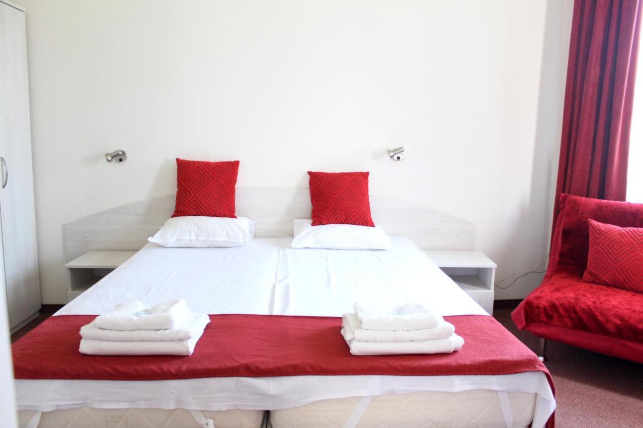 Complex Pika Hotel Golden Sands Exterior foto