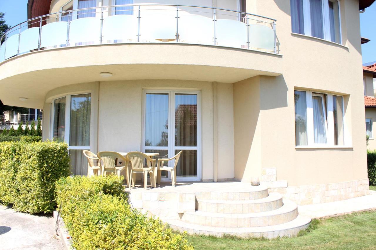 Complex Pika Hotel Golden Sands Exterior foto