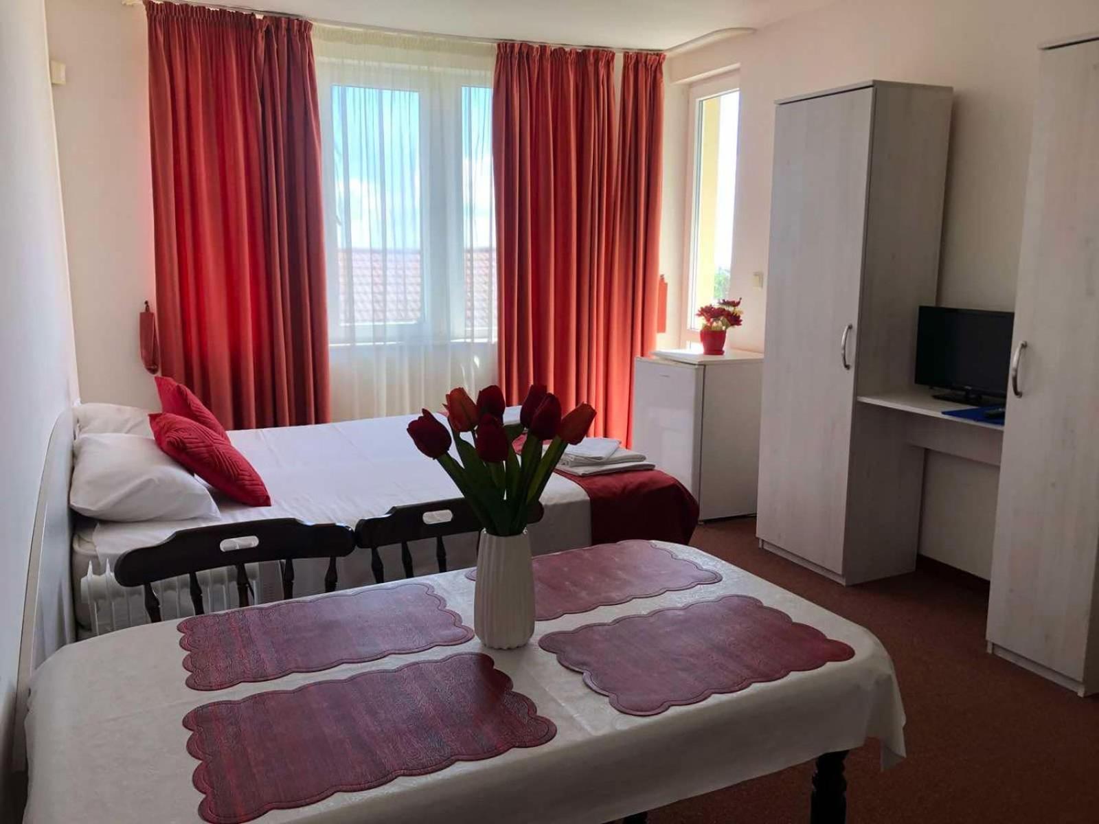 Complex Pika Hotel Golden Sands Quarto foto