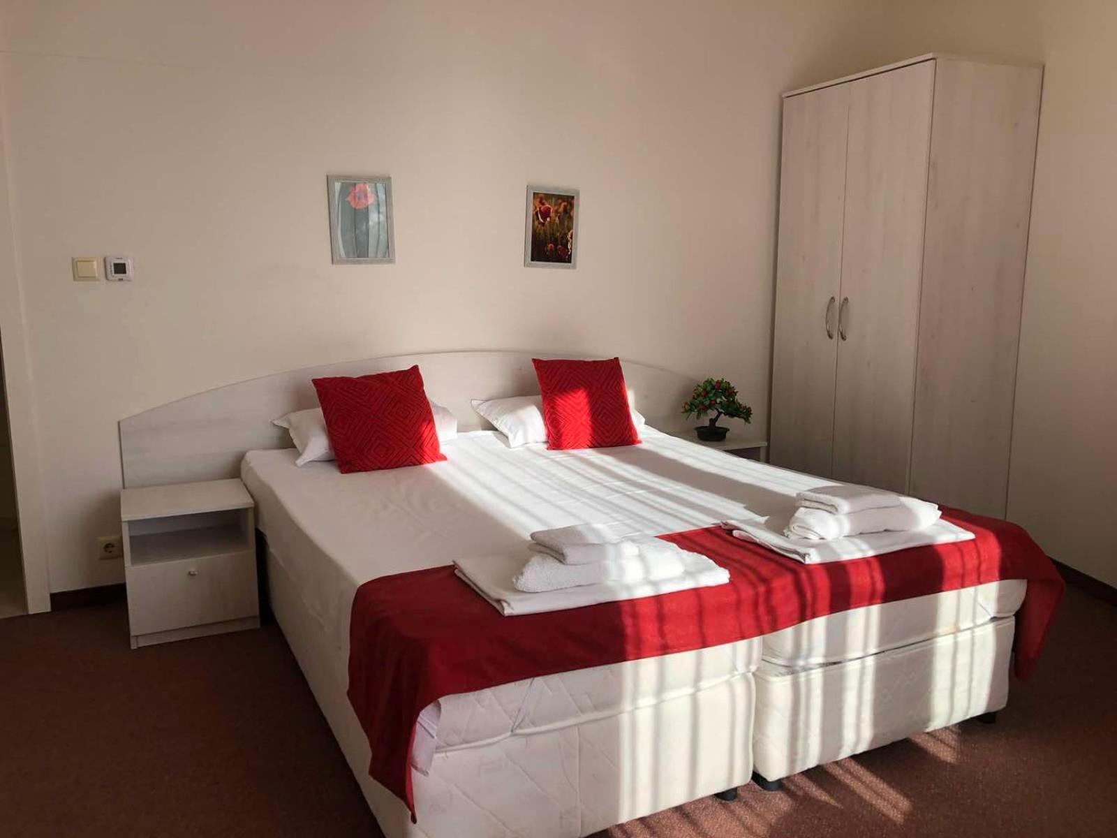 Complex Pika Hotel Golden Sands Quarto foto
