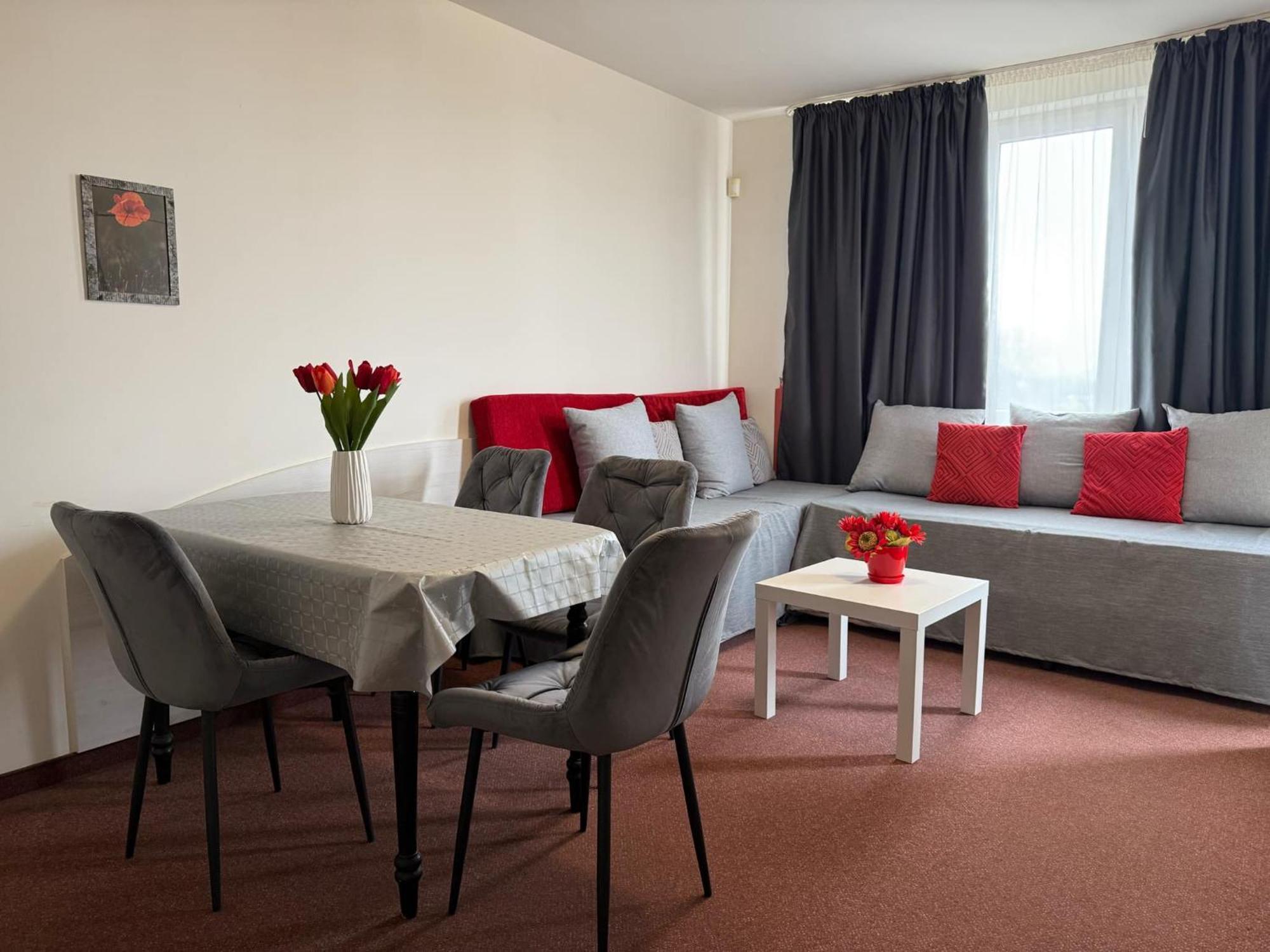 Complex Pika Hotel Golden Sands Quarto foto